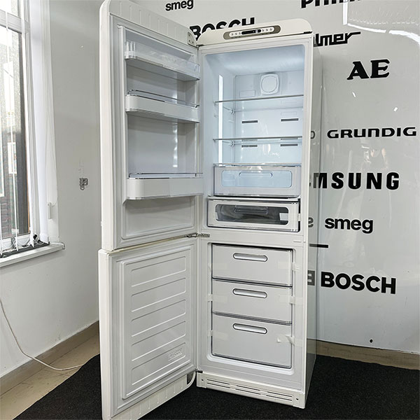 Холодильник SMEG FAB32LWH5 Холодильник SMEG FAB32LWH5 Львів